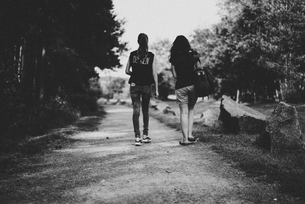 Teenage Girls Walking Trail - Teen Rehab