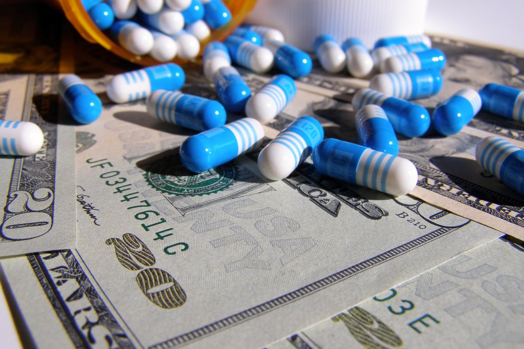 drugs pills blue white bills