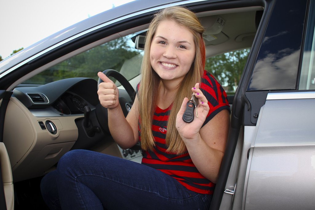 teen girl driver car